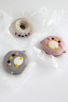 Colorful Animal Doughnuts for kids (Penguin, Seal)