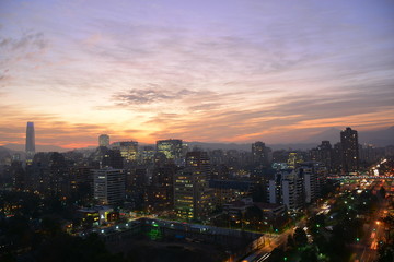 Naklejka premium zachód słońca chmury w Santiago Chile