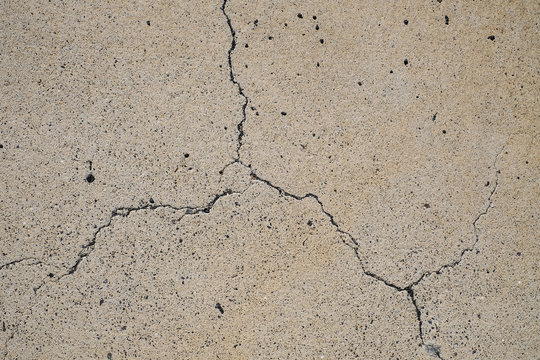 mati&egrave;re mur b&eacute;ton fissure fissur&eacute; enduit sol rev&ecirc;tement
