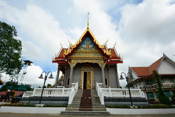 Fototapeta premium Wat Lattiwanaram - świątynia buddyjska w Phuket w Tajlandii