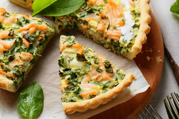 rustic salmon quiche with spinach