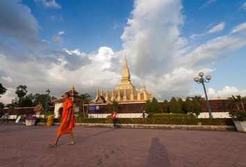 Naklejka premium Wat Phra That Luang, Vientiane, Lao PDR