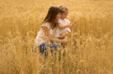 maman et son enfant