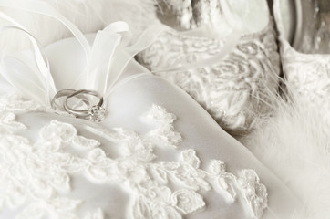Wedding accessories