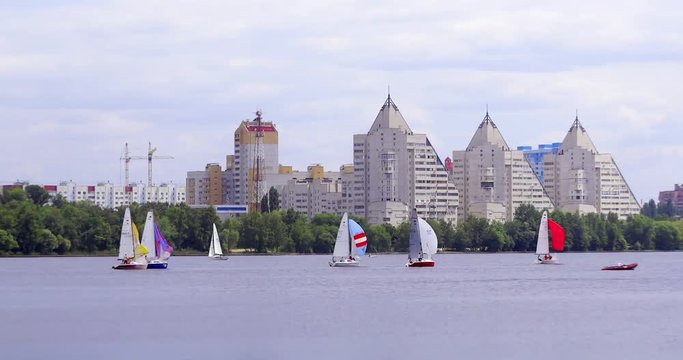Yachts float down river timelapse