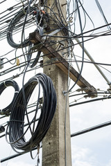 Mortar pole electricity power untidy