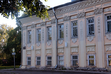 Fototapeta premium View of an old building in the Vologda city, Russia