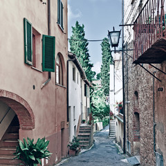 Narrow Alley