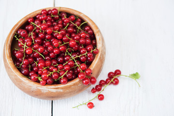 Fresh red currants