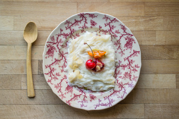 Gullac / Turkish Traditional Ramadan Dessert