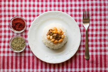 Baked beans on a rice / Kuru Fasulye.