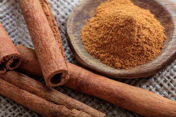 Cinnamon sticks and powder
