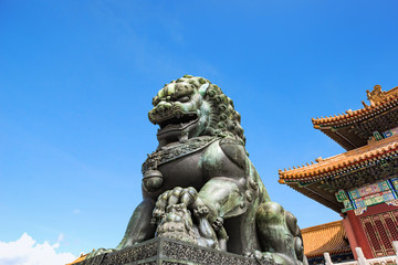 Fototapeta na wymiar The bronze lion in the forbidden city, Beijing, China.