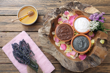 pulizia del corpo maschere fatte in casa per il trattamento del corpo