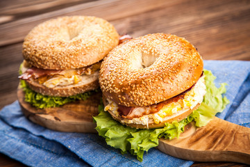 Bagel with bacon and egg