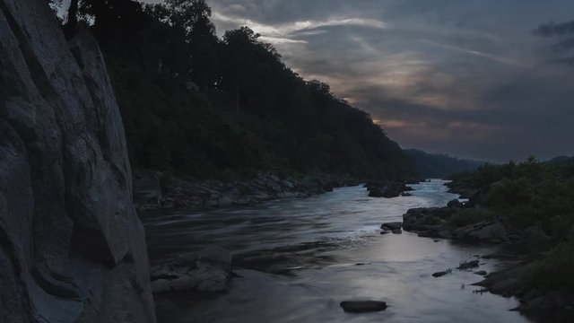 Panning 4k Timelapse of Little Falls rapid on the Potomac River