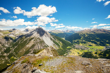 Bormio - Valtellina (IT) - Vista della Valle del Braulio e del Passo dello Stelvio dal Monte Scale 