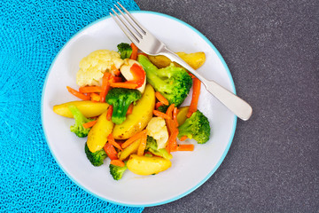 Steamed Vegetables Potatoes, Carrots, Cauliflower, Broccoli