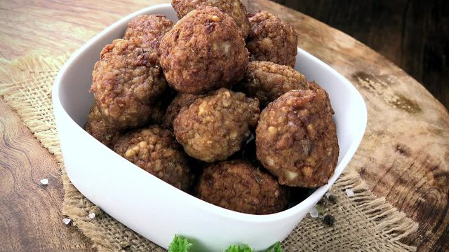 Portion of Meatballs as seamless loopable 4K UHD footage