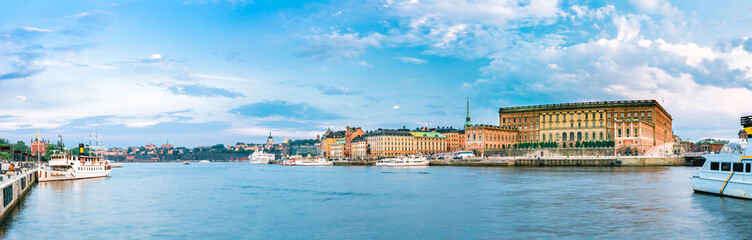 Fototapeta premium Scenic View Of Embankment In Old Part Of Stockholm At Summer Evening