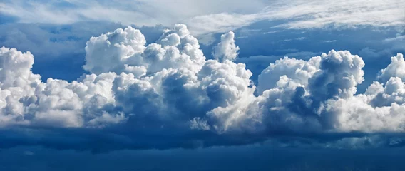 Plaid mouton avec motif Ciel Grand cumulus - une photo panoramique