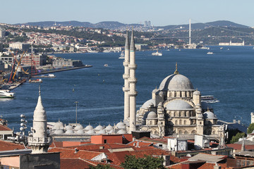 Obraz premium Eminonu New Mosque in Istanbul City