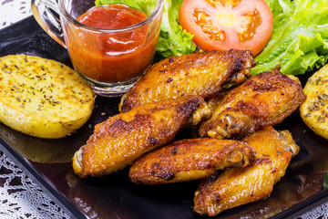 Fried chicken with fresh vegetable