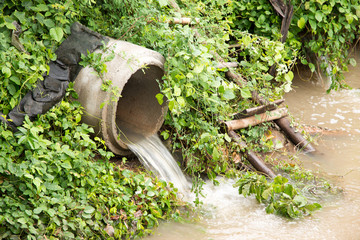 Waste pipe or drainage polluting environment,