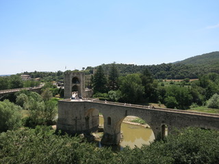 Добрая старая  испанская деревенька