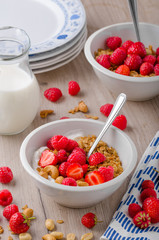 Baked granola with nuts