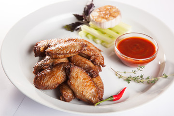 chicken wings with sauce