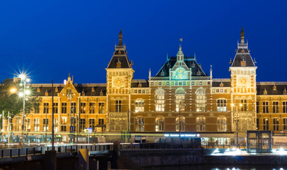 Fototapeta na wymiar The Central station , Amsterdam, Netherlands.
