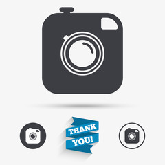 Hipster photo camera sign icon. Retro camera.