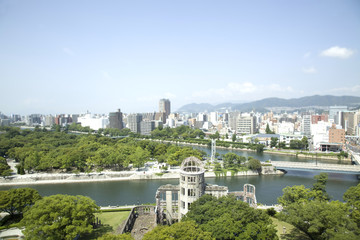 Fototapeta na wymiar Atomic Bomb Dome and Hiroshima Peace Memorial Park
