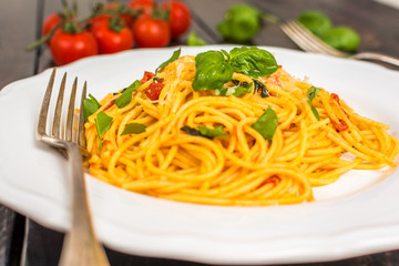 Spaghetti with tomato sauce