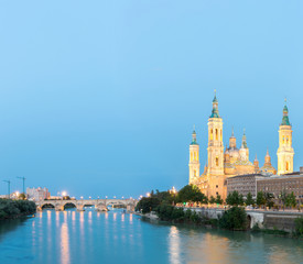 Fototapeta premium Zaragoza Basilica Spain Panorama
