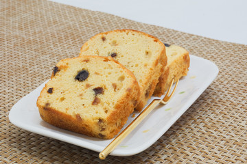 家庭で作る手作りフルーツパウンドケーキ