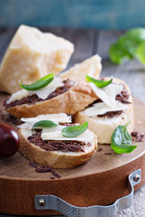 Parmesan and chocolate bruschetta