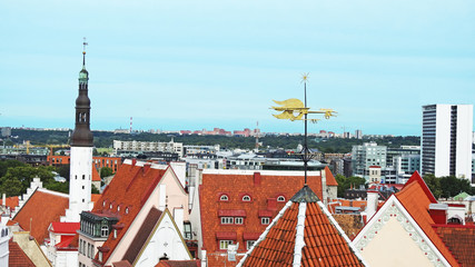 Obraz premium Old town center of Tallinn.