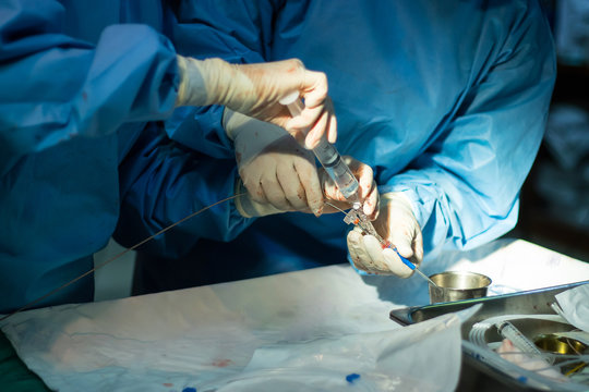 Dotor prepare equipment for heart disease patients' operation