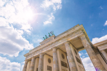 Obraz premium Brandenburger Tor in Berlin Mitte am Pariser Platz