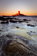 Fototapeta premium Sunrise on the golden island in France: Fréjus - Saint Raphaël - Cap Dramont 