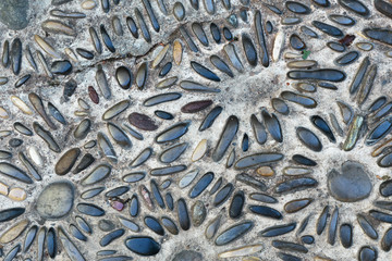 Cobbled streets decorated with small pebbles