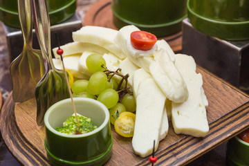 сomposition of cheese