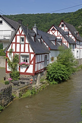 Monreal, Blick auf den Elzbach