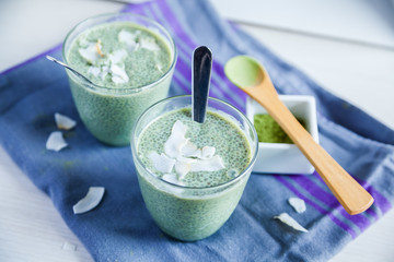 Matcha Chia Pudding