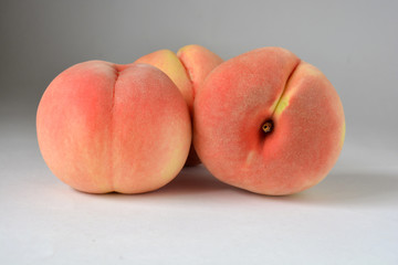 Peaches