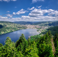 Naklejka premium Natural resort Gerardmer lake in Vosges mountains, France