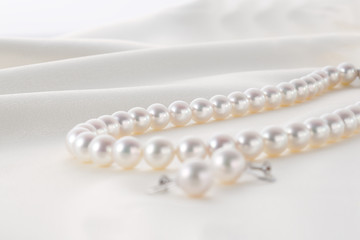 真珠のアクセサリー