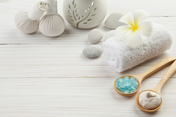 Fototapeta na wymiar beautiful composition of spa treatment on wooden background
